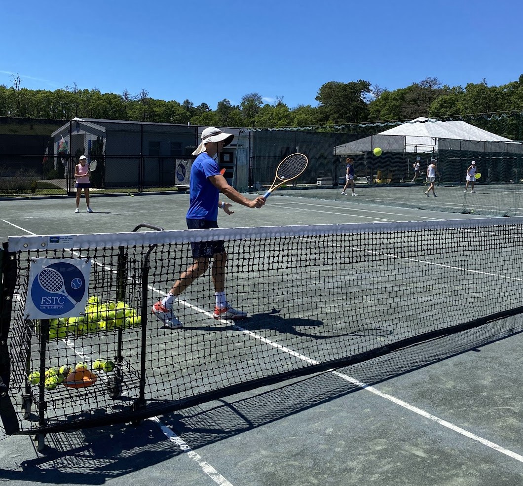 Court surface and lines